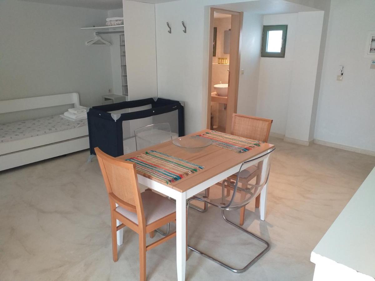 Aphrodite Samos Suites 마라토캄포스 외부 사진