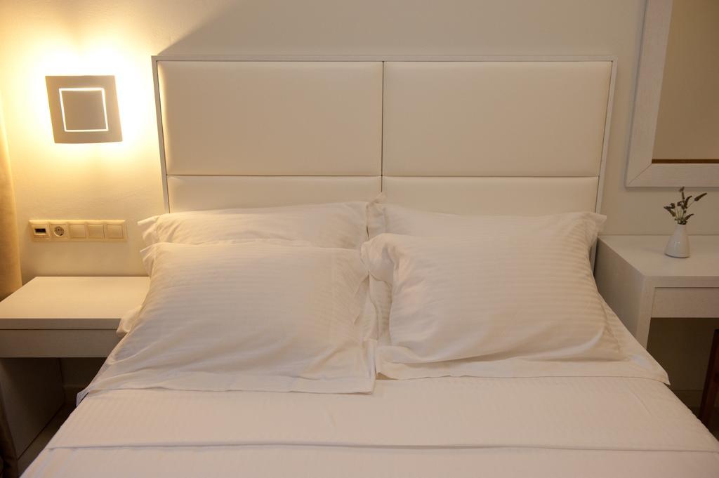 Aphrodite Samos Suites 마라토캄포스 외부 사진