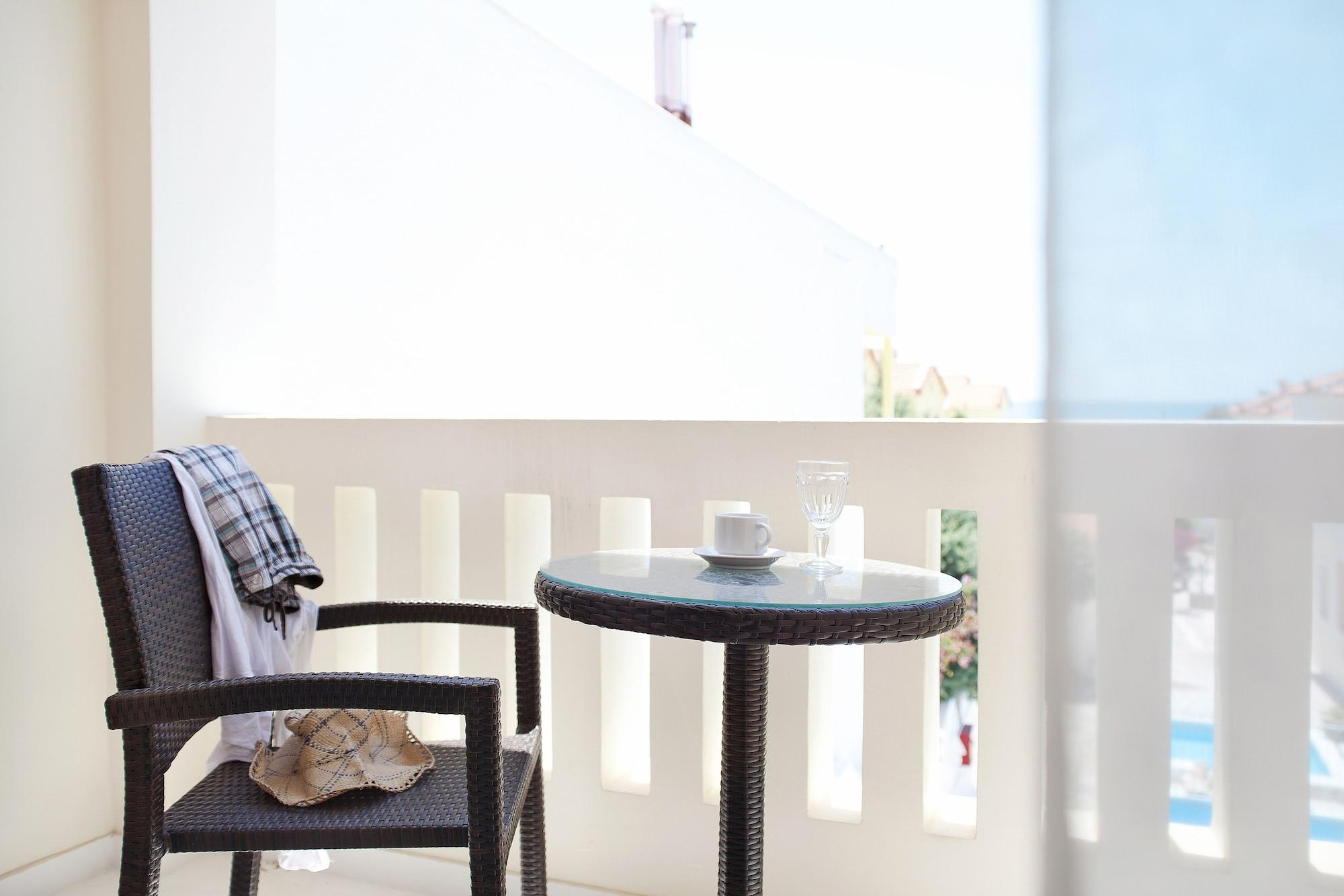 Aphrodite Samos Suites 마라토캄포스 외부 사진