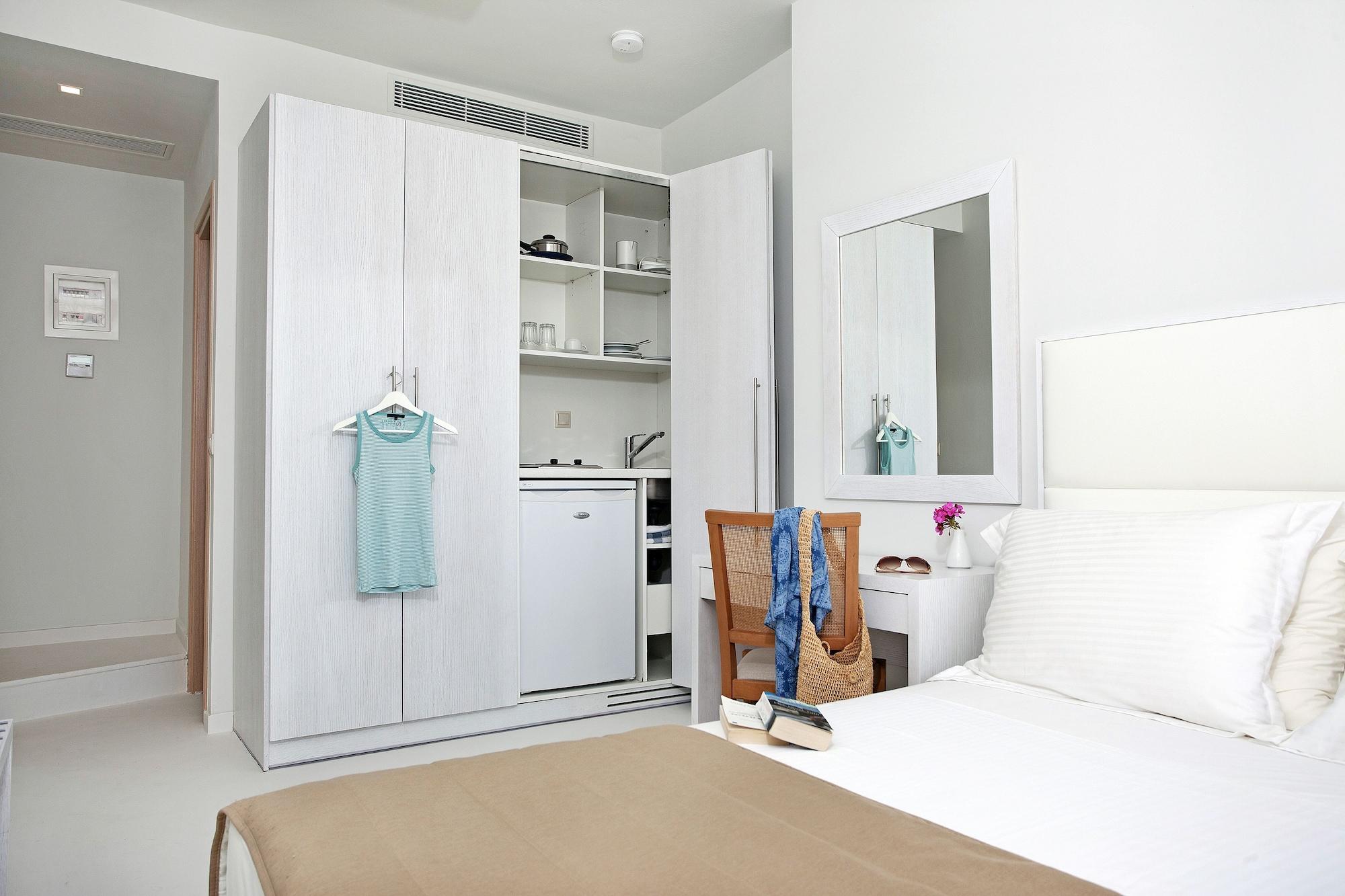 Aphrodite Samos Suites 마라토캄포스 외부 사진