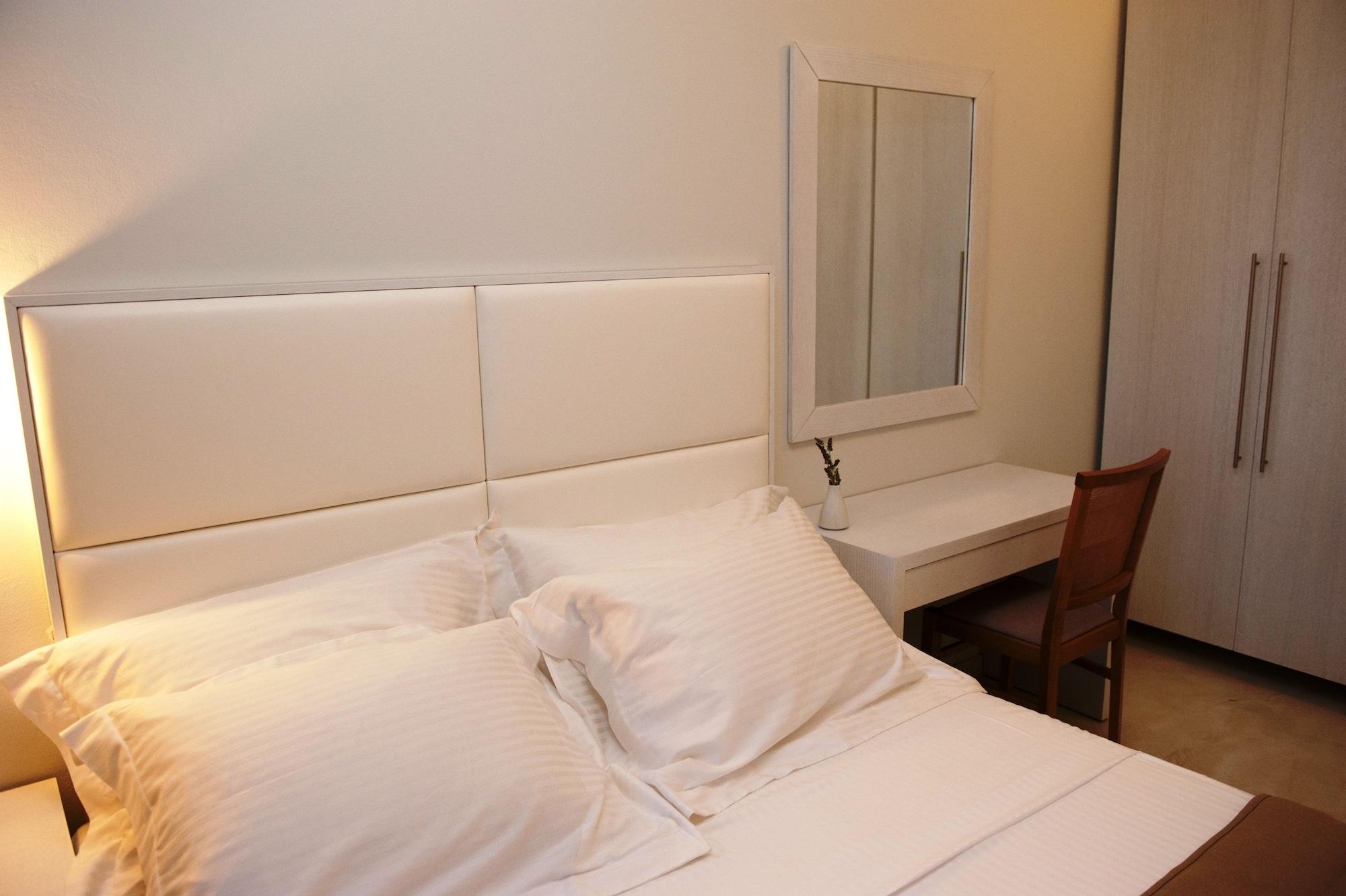 Aphrodite Samos Suites 마라토캄포스 외부 사진
