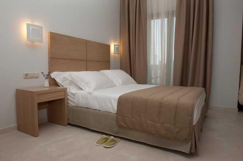 Aphrodite Samos Suites 마라토캄포스 외부 사진