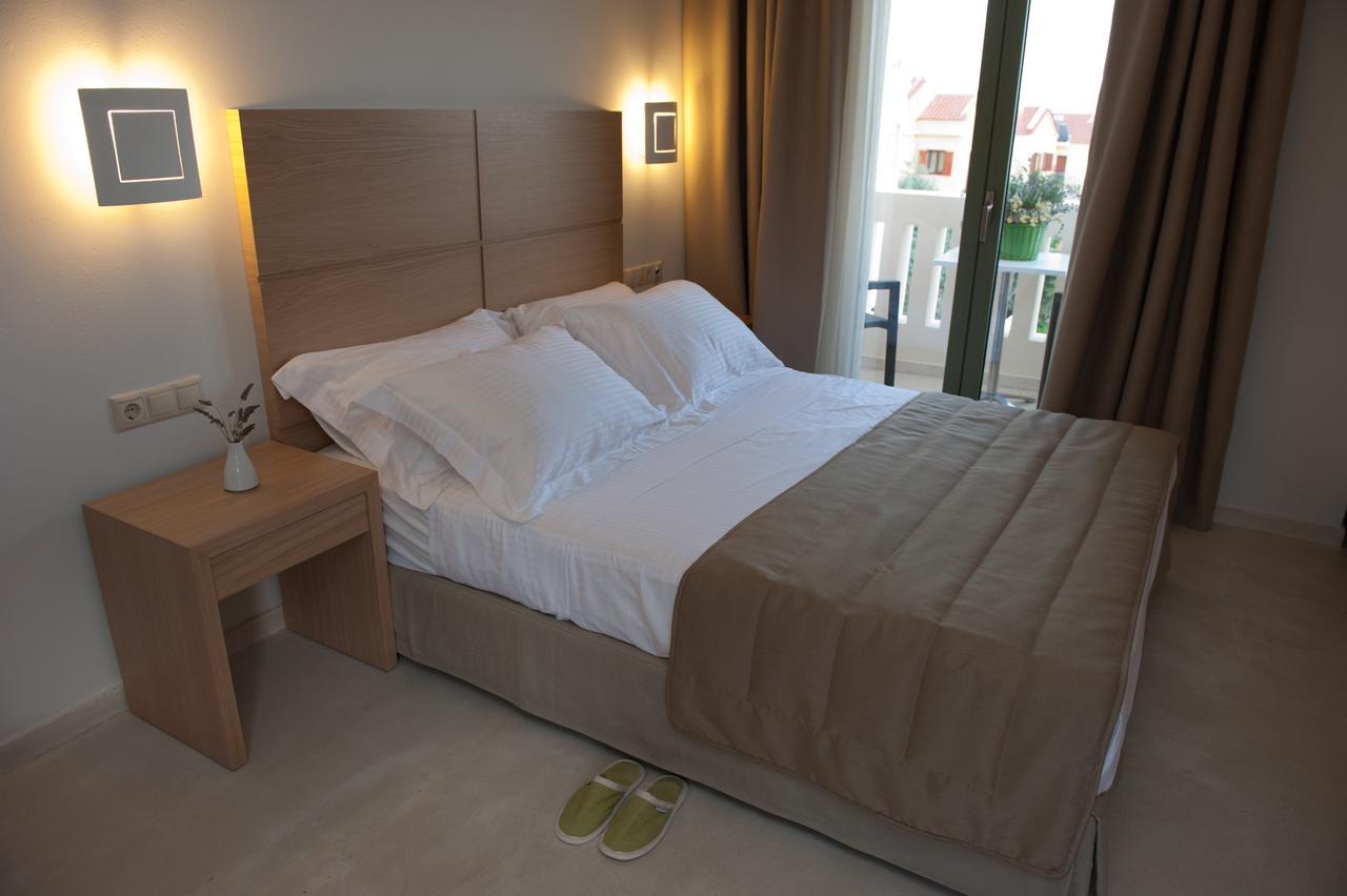 Aphrodite Samos Suites 마라토캄포스 외부 사진