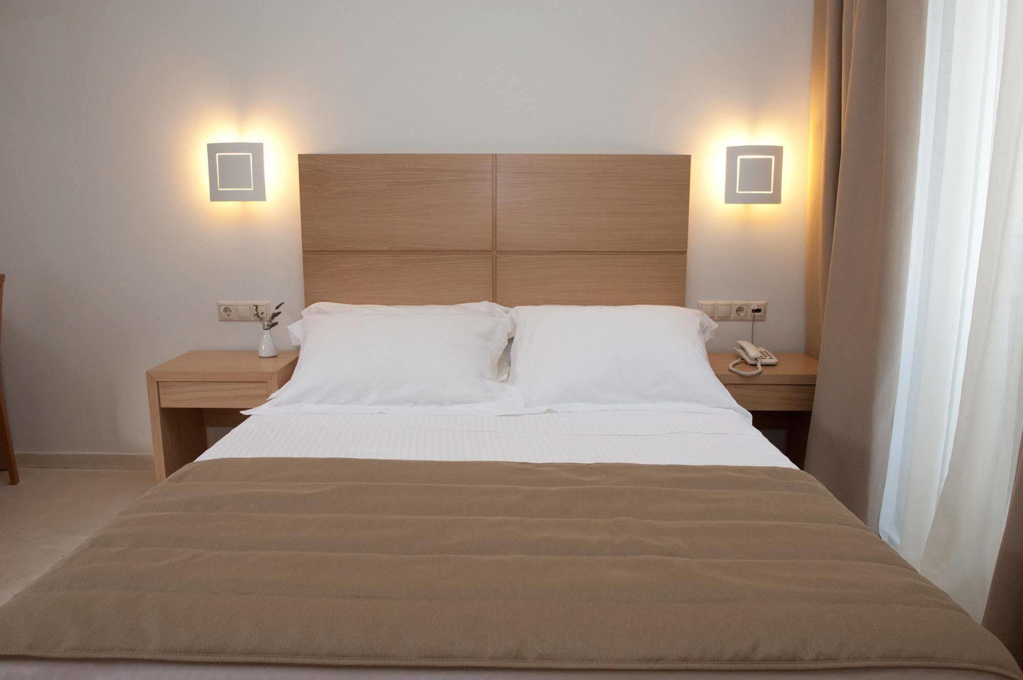 Aphrodite Samos Suites 마라토캄포스 외부 사진