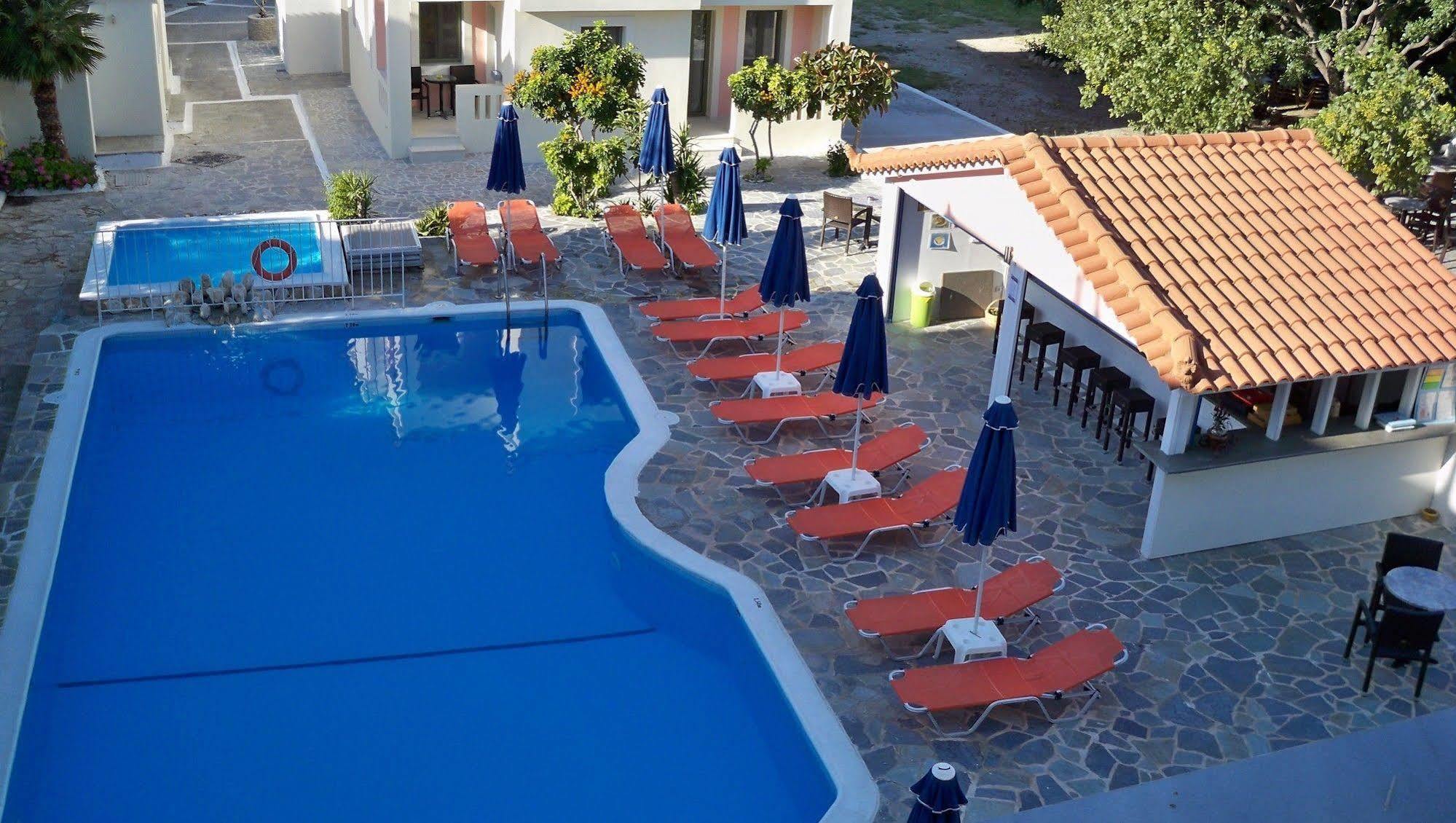 Aphrodite Samos Suites 마라토캄포스 외부 사진